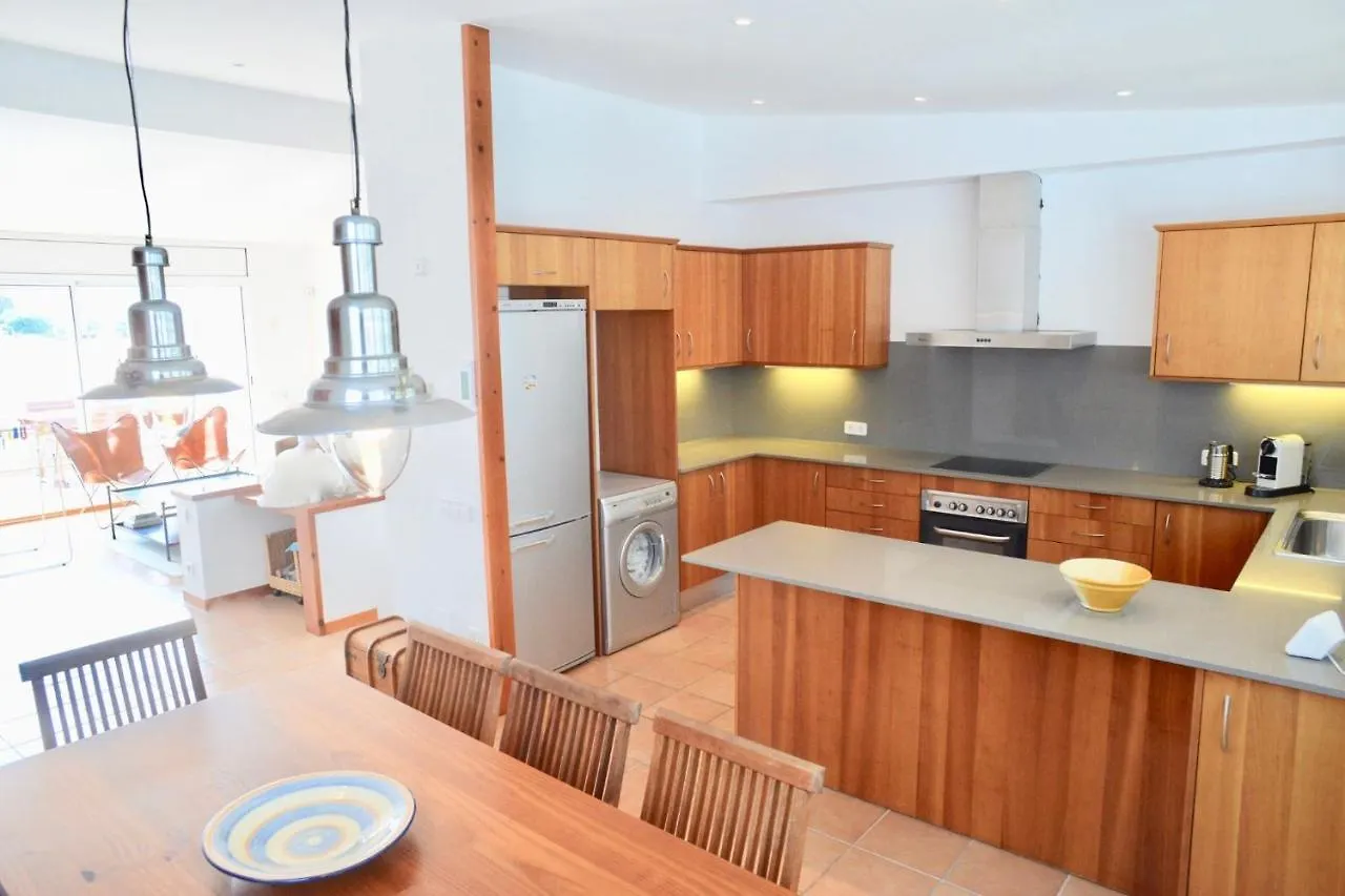 Casa de Férias Beachfront Duplex With Terrace And Sea Views - Cadaqués Espanha